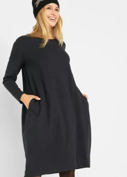 Vestido de punto con forma en O
