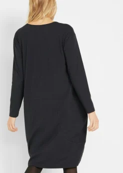 Vestido de punto con forma en O