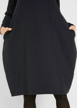 Vestido de punto con forma en O
