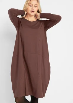 Vestido de punto con forma en O
