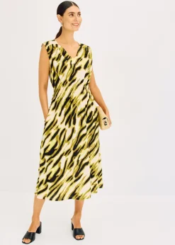 Vestido de punto con nido de abeja