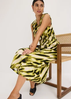 Vestido de punto con nido de abeja