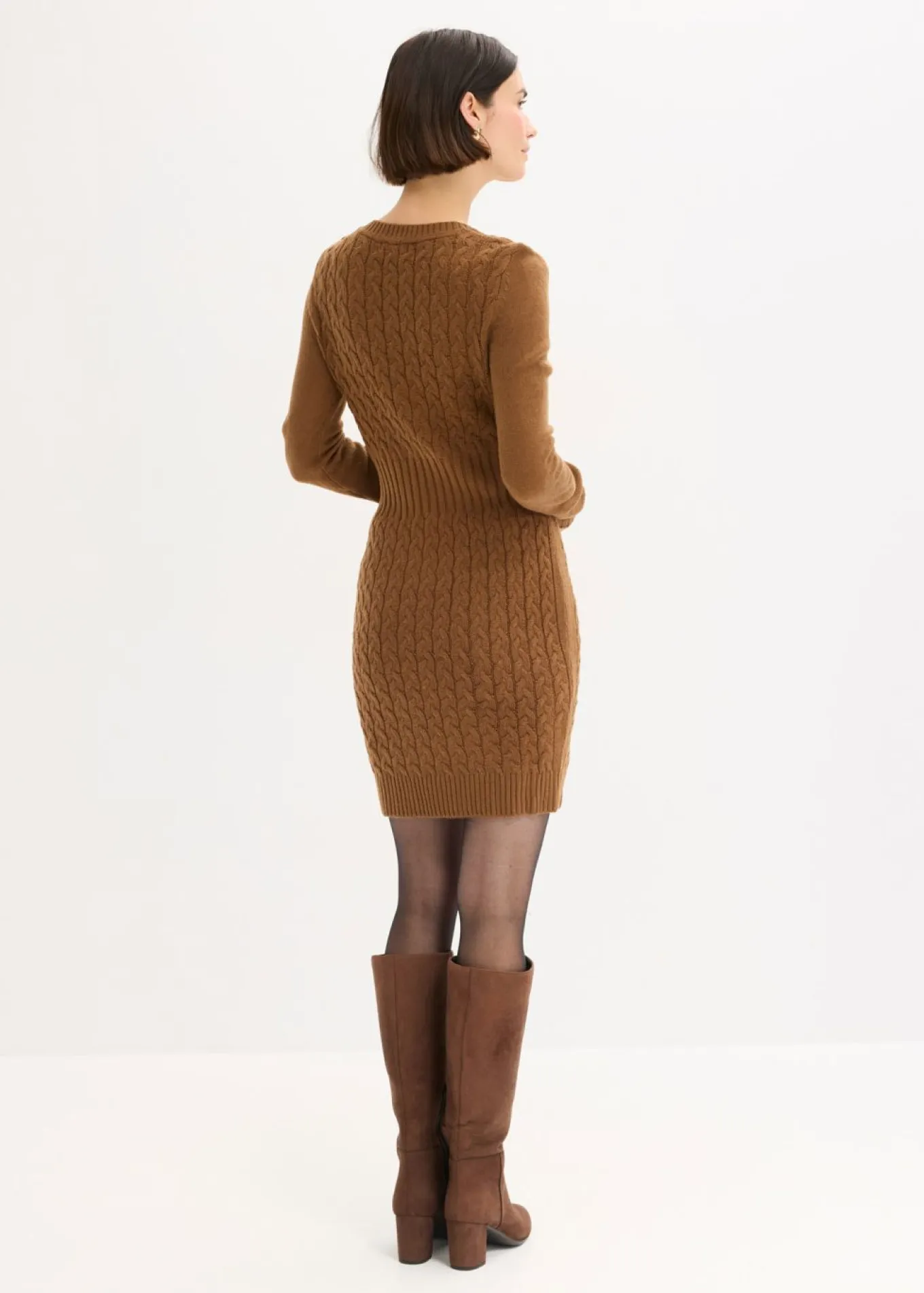 Vestido de punto con patrón trenzado