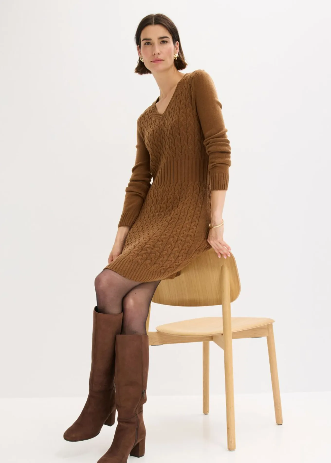 Vestido de punto con patrón trenzado