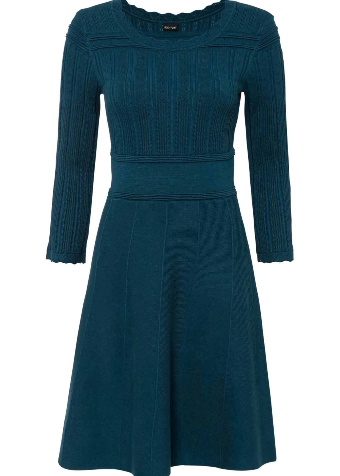 Vestido de punto con patrón ajour