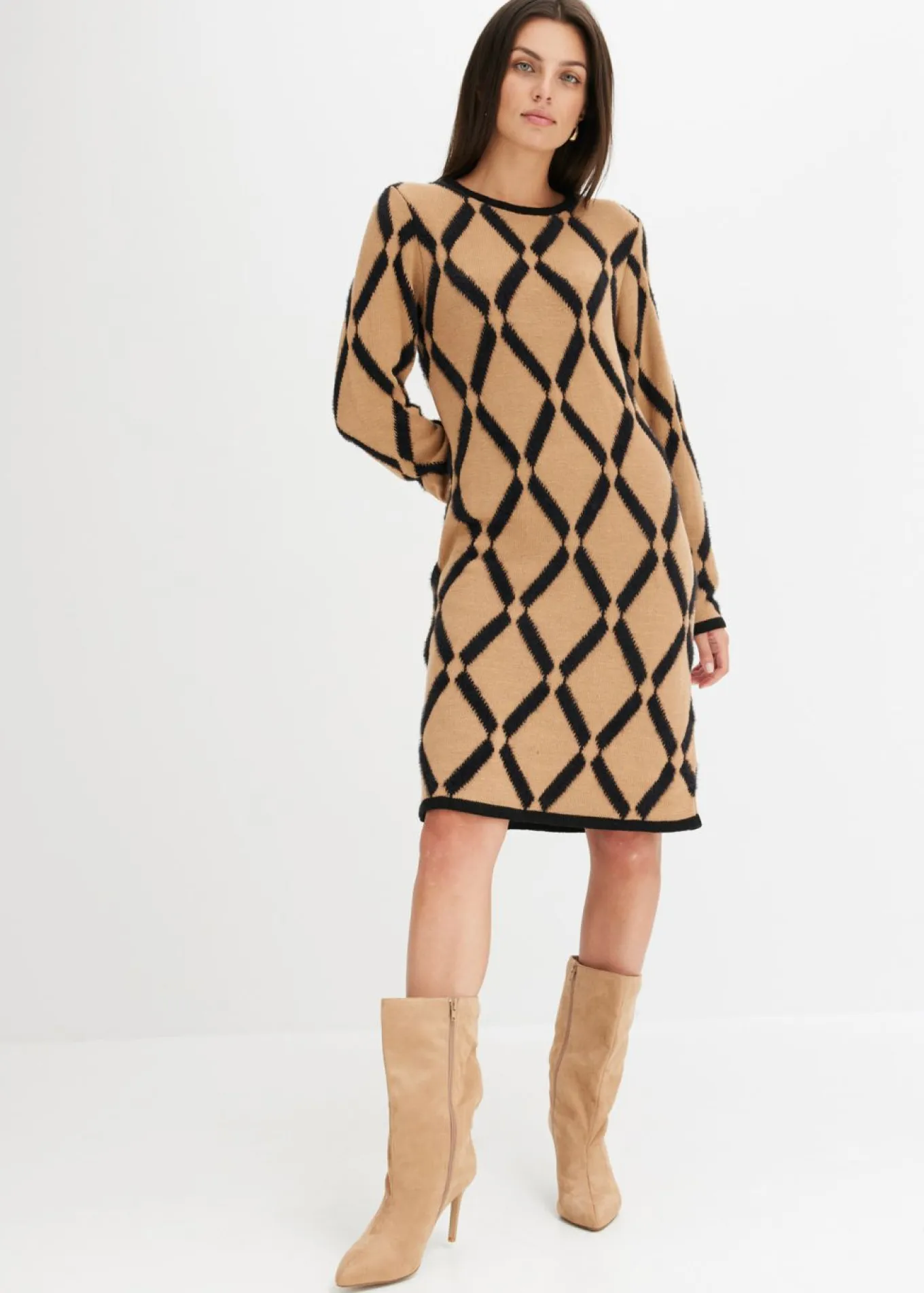 Vestido de punto de hilo metálico con estampado de rombos