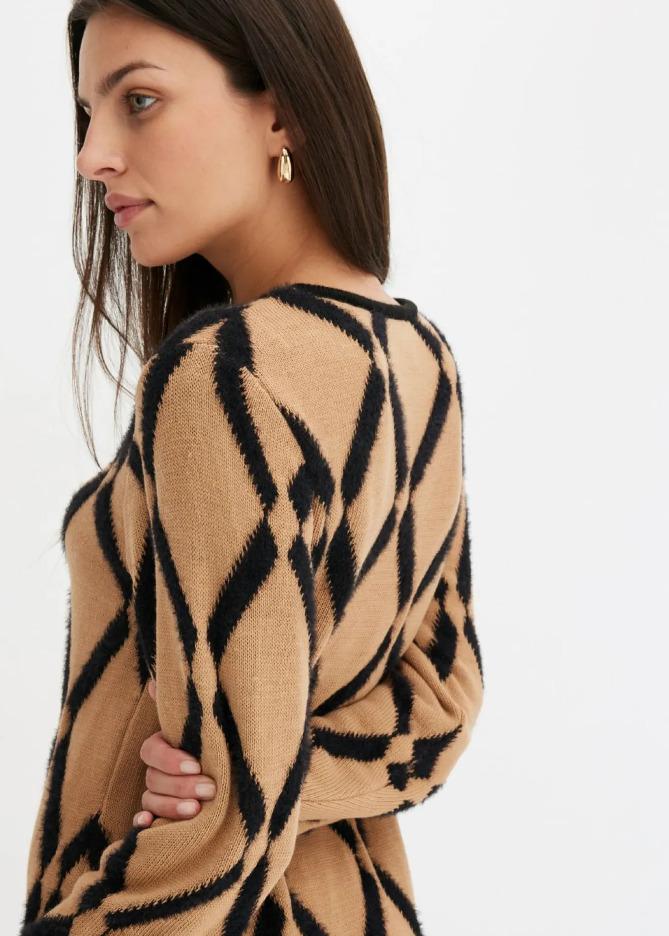 Vestido de punto de hilo metálico con estampado de rombos