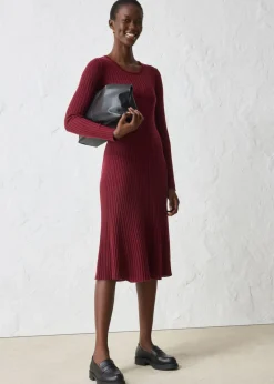 Vestido de punto de lana merina