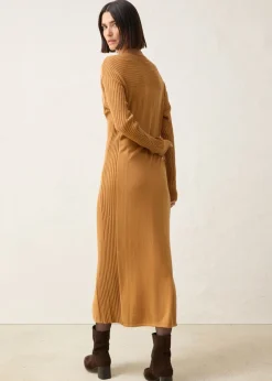 Vestido de punto de lana merina