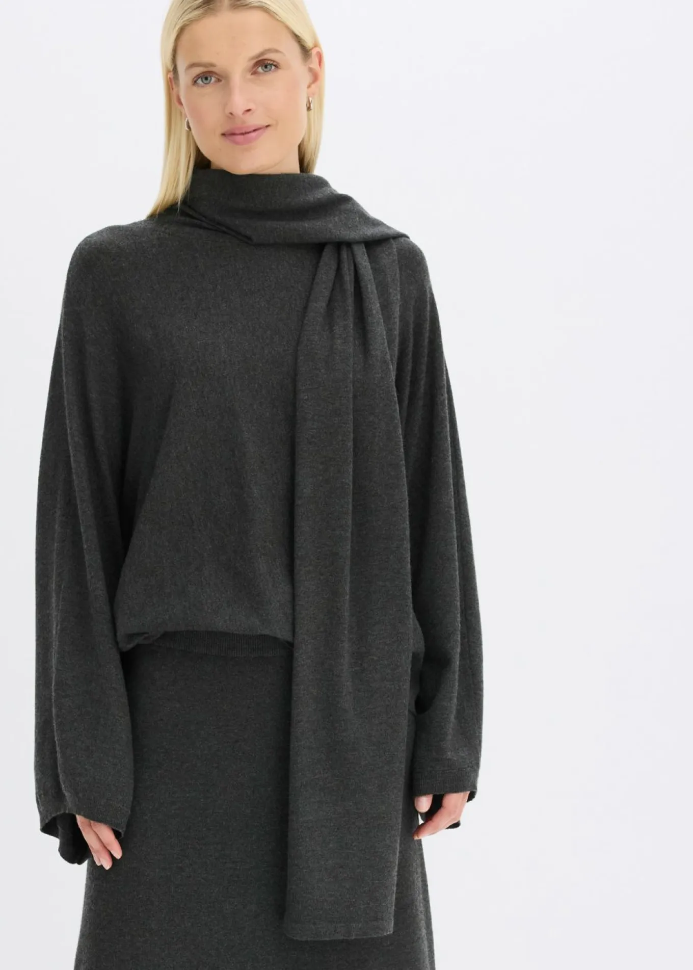 Vestido de punto fino de mezcla de viscosa suave