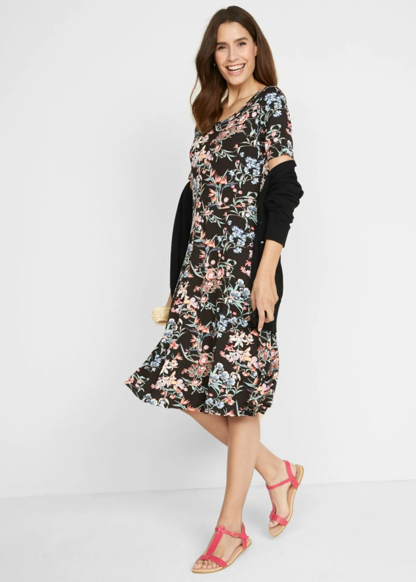 Vestido de punto hasta la rodilla con corte en A