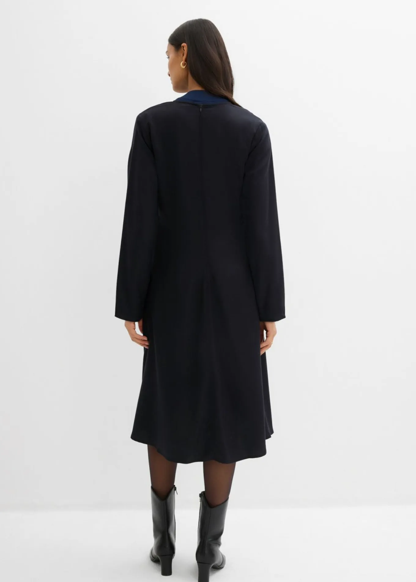 Vestido de sarga de lyocell fluido