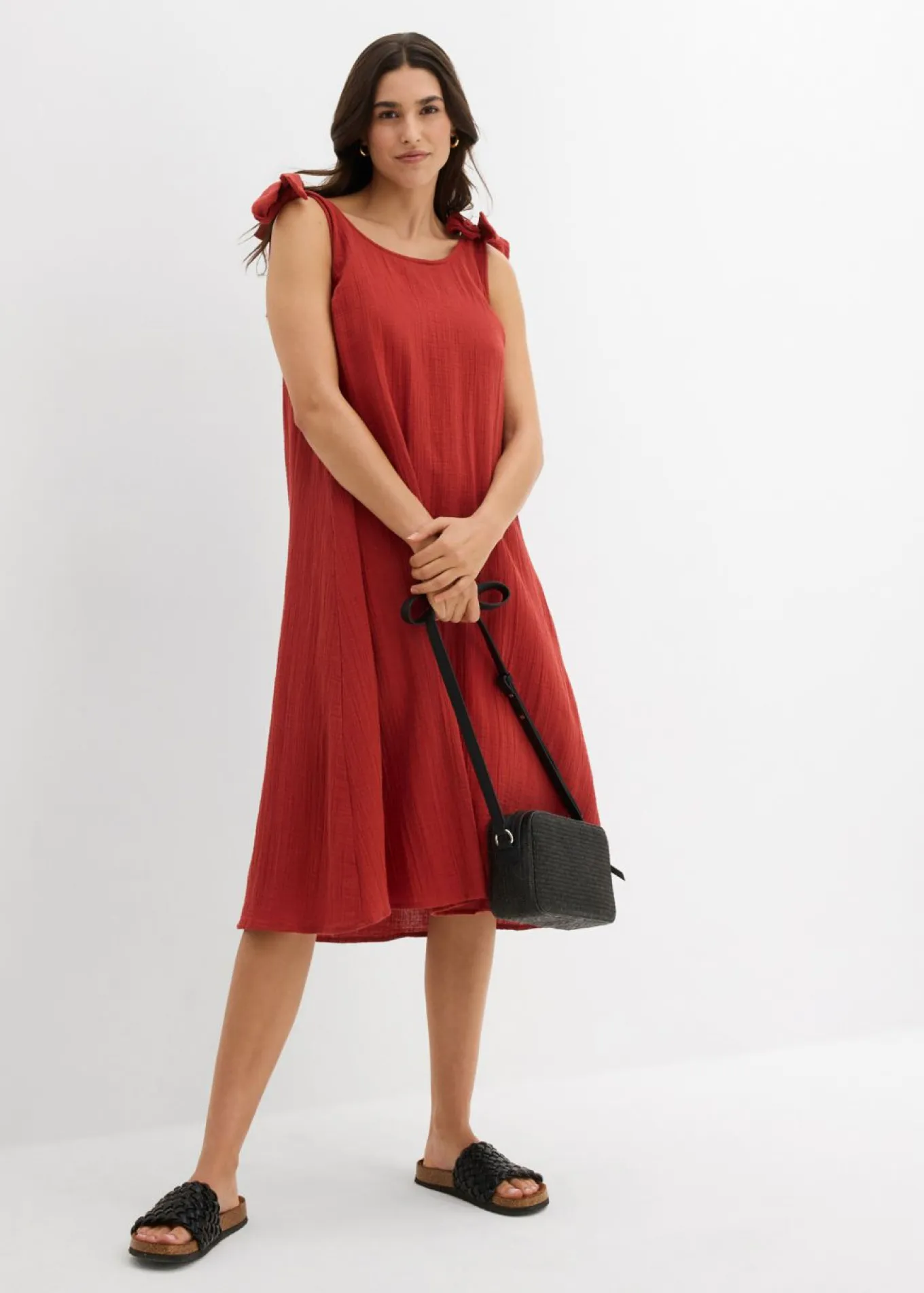 Vestido de tirantes de muselina suave