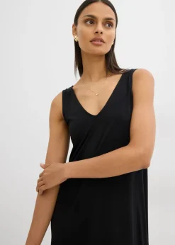 Vestido de tirantes fluido con escote en V