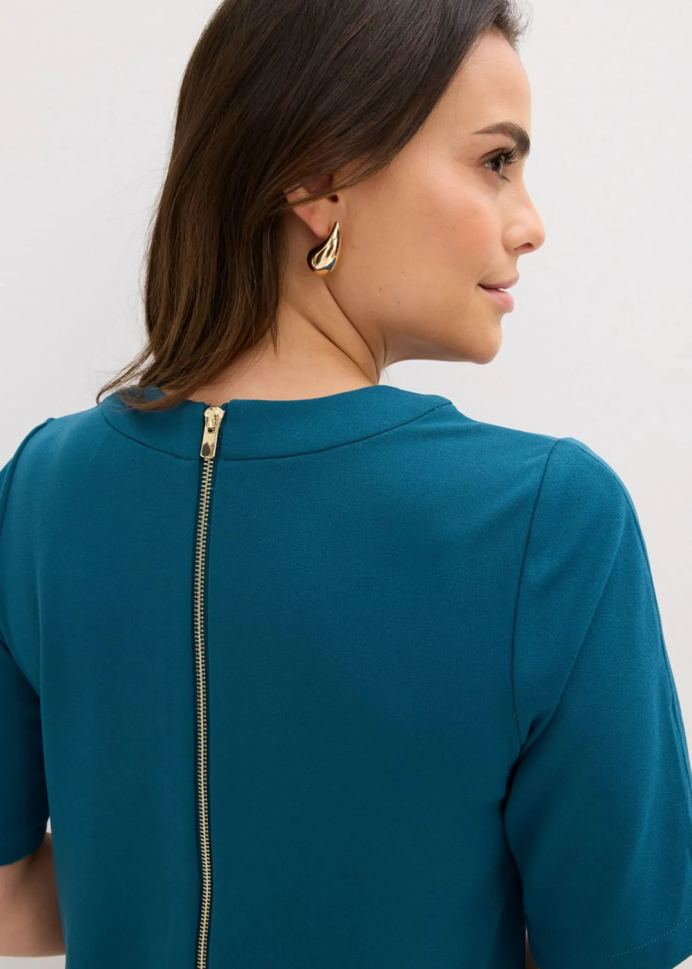 Vestido de tubo con elastano