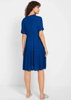 Vestido de viscosa arrugada hasta la rodilla con detalle en el escote