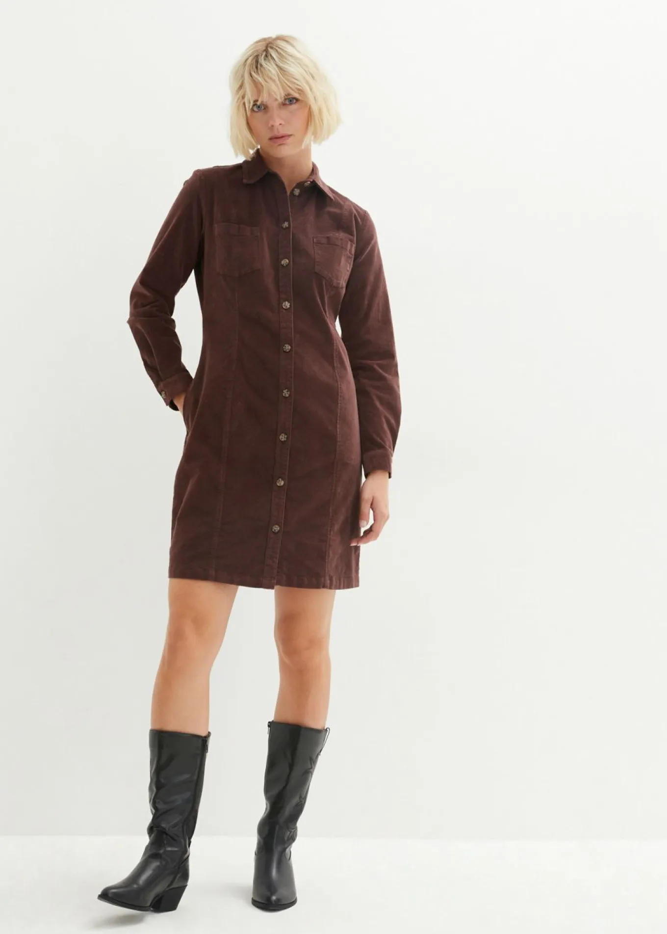 Vestido elástico de pana
