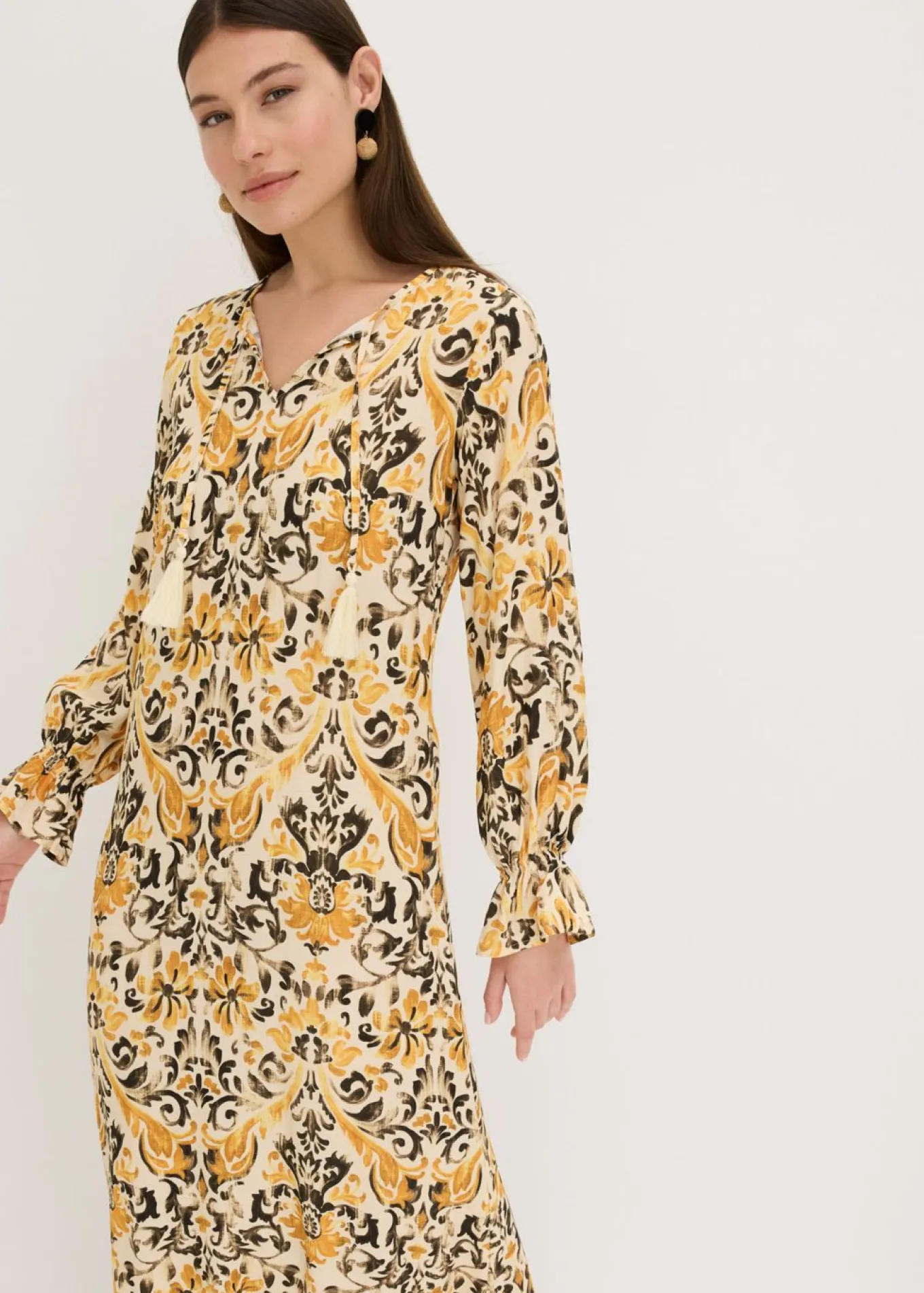Vestido estampado tipo caftán de viscosa fluida