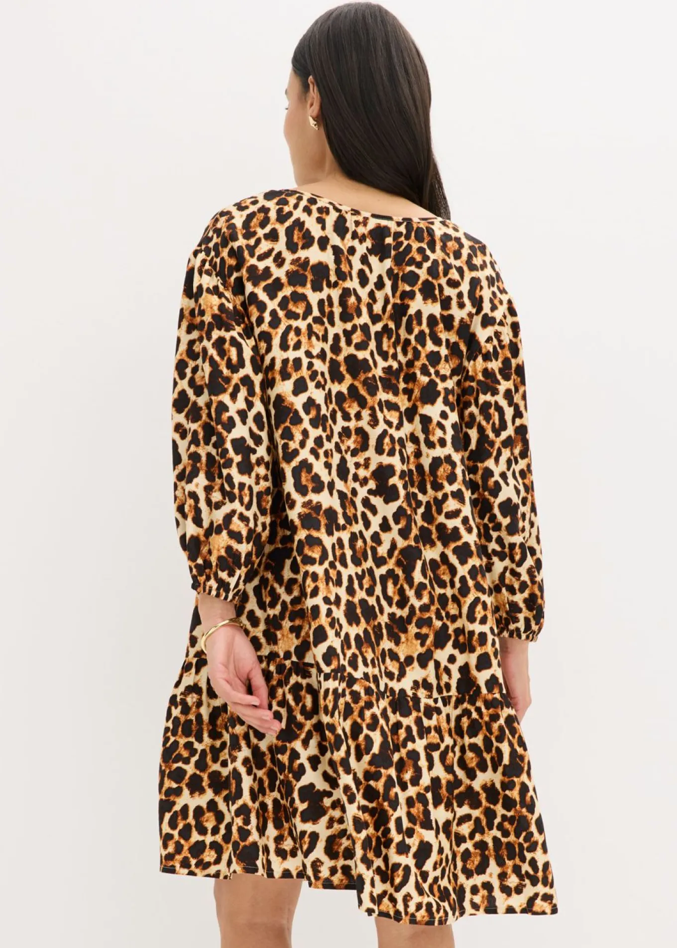 Vestido estampado tipo túnica de crepé estructurado