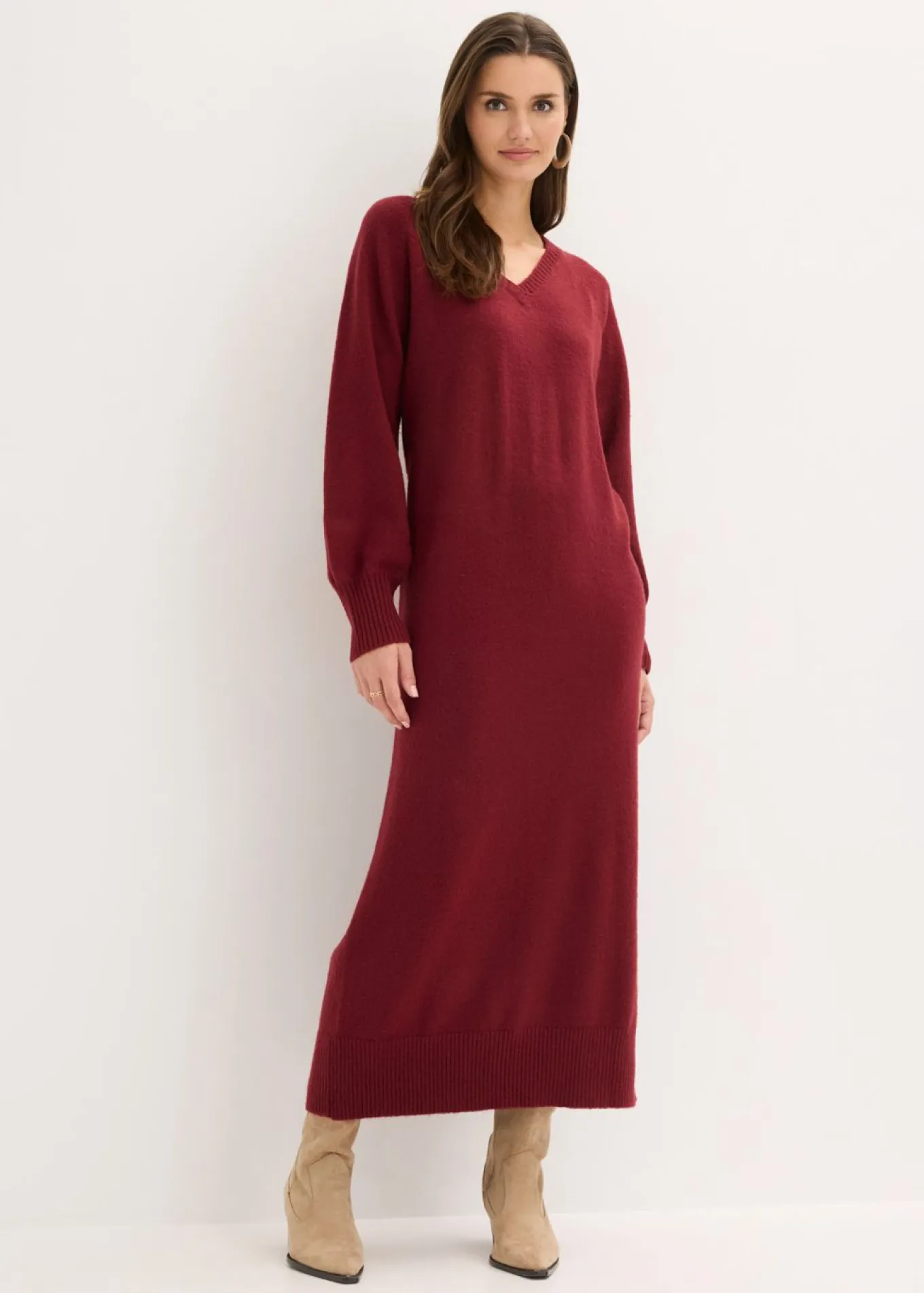 Vestido holgado de punto con largo midi