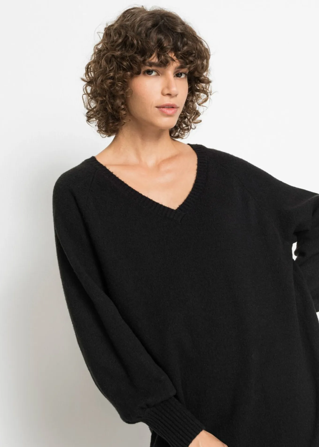 Vestido holgado de punto con largo midi