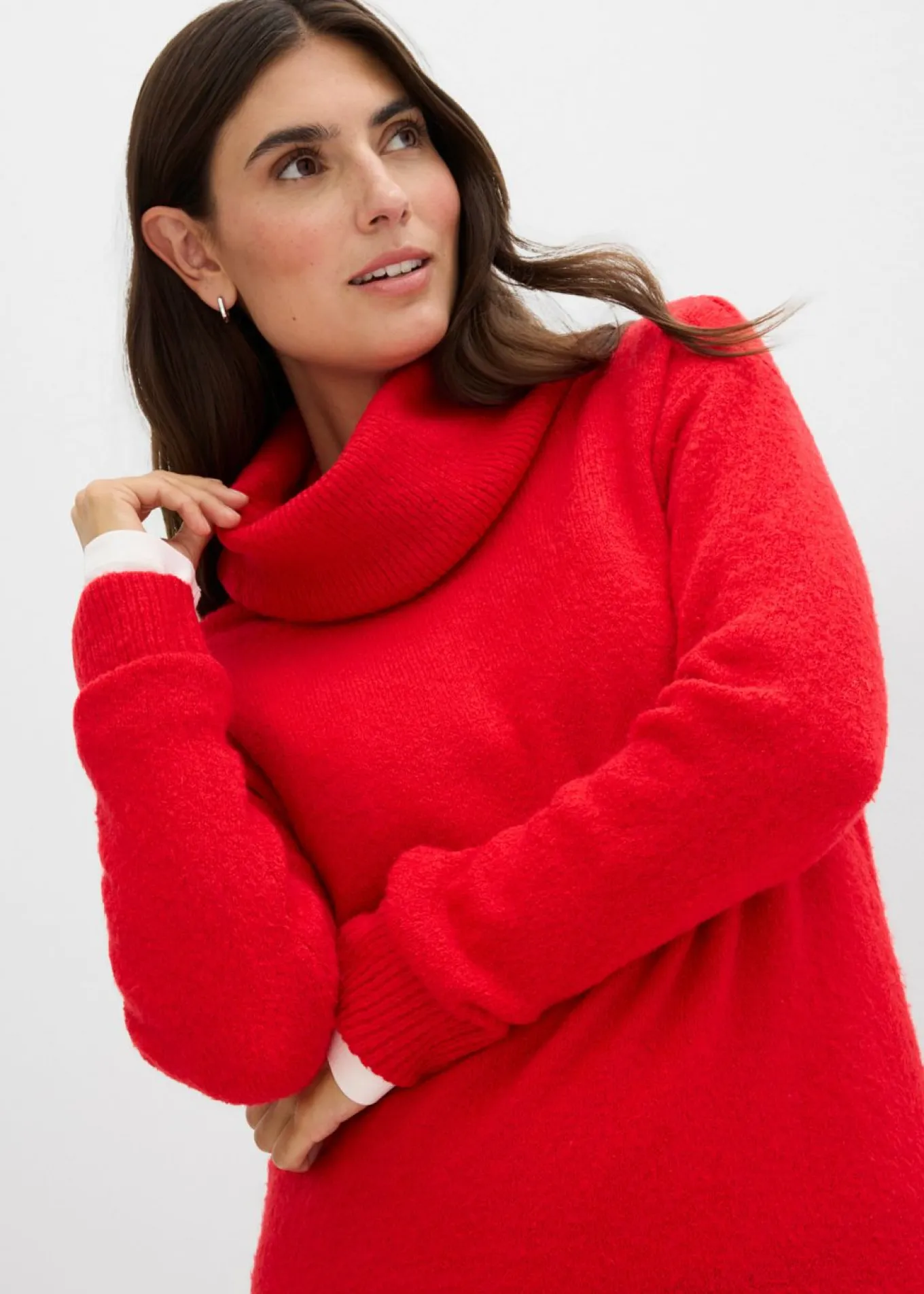 Vestido holgado de punto con cuello vuelto