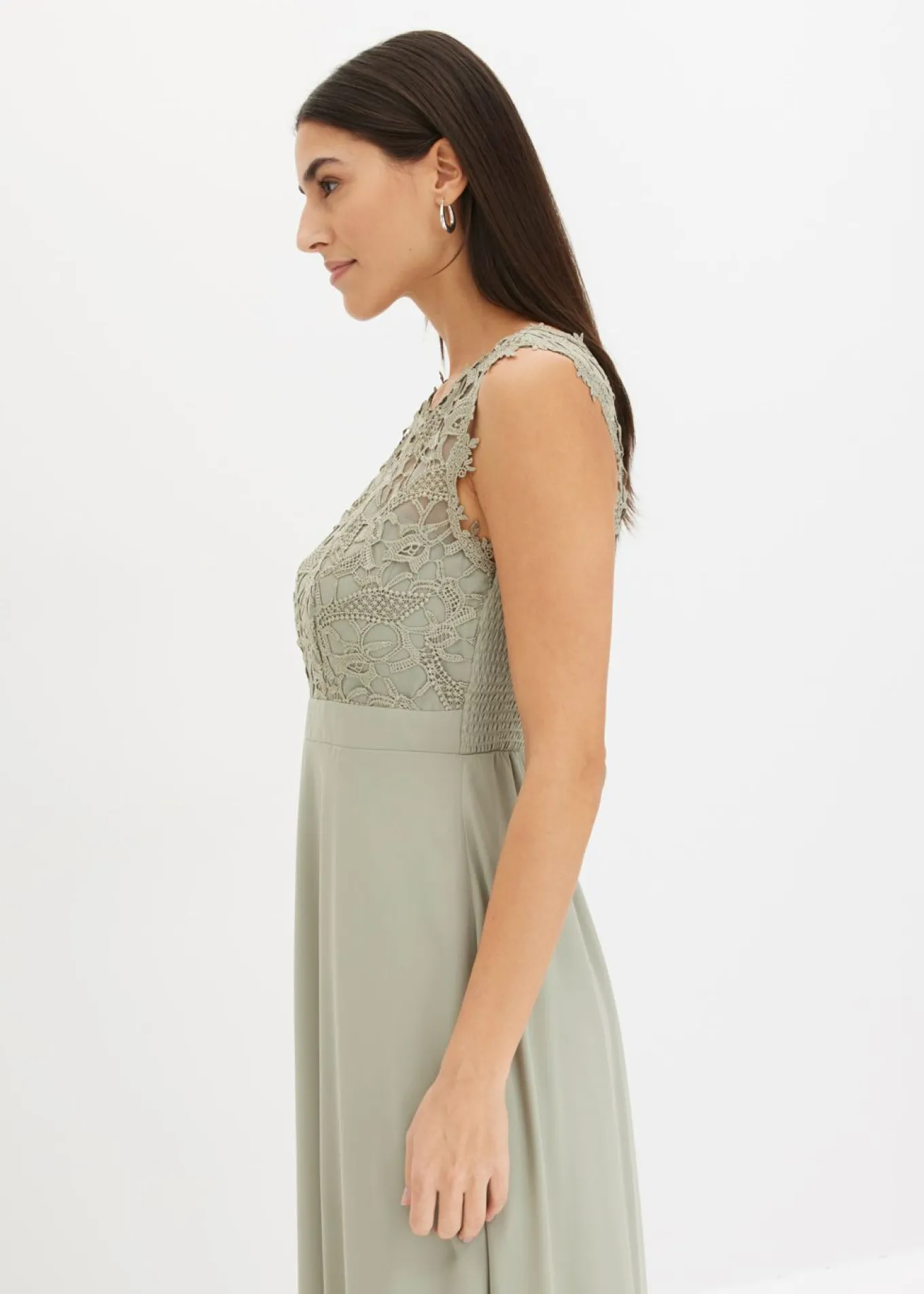 Vestido largo con encaje