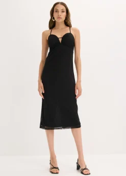Vestido largo con escote pronunciado