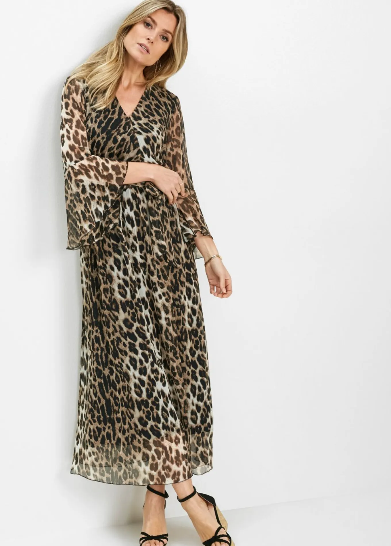 Vestido largo con estampado de leopardo