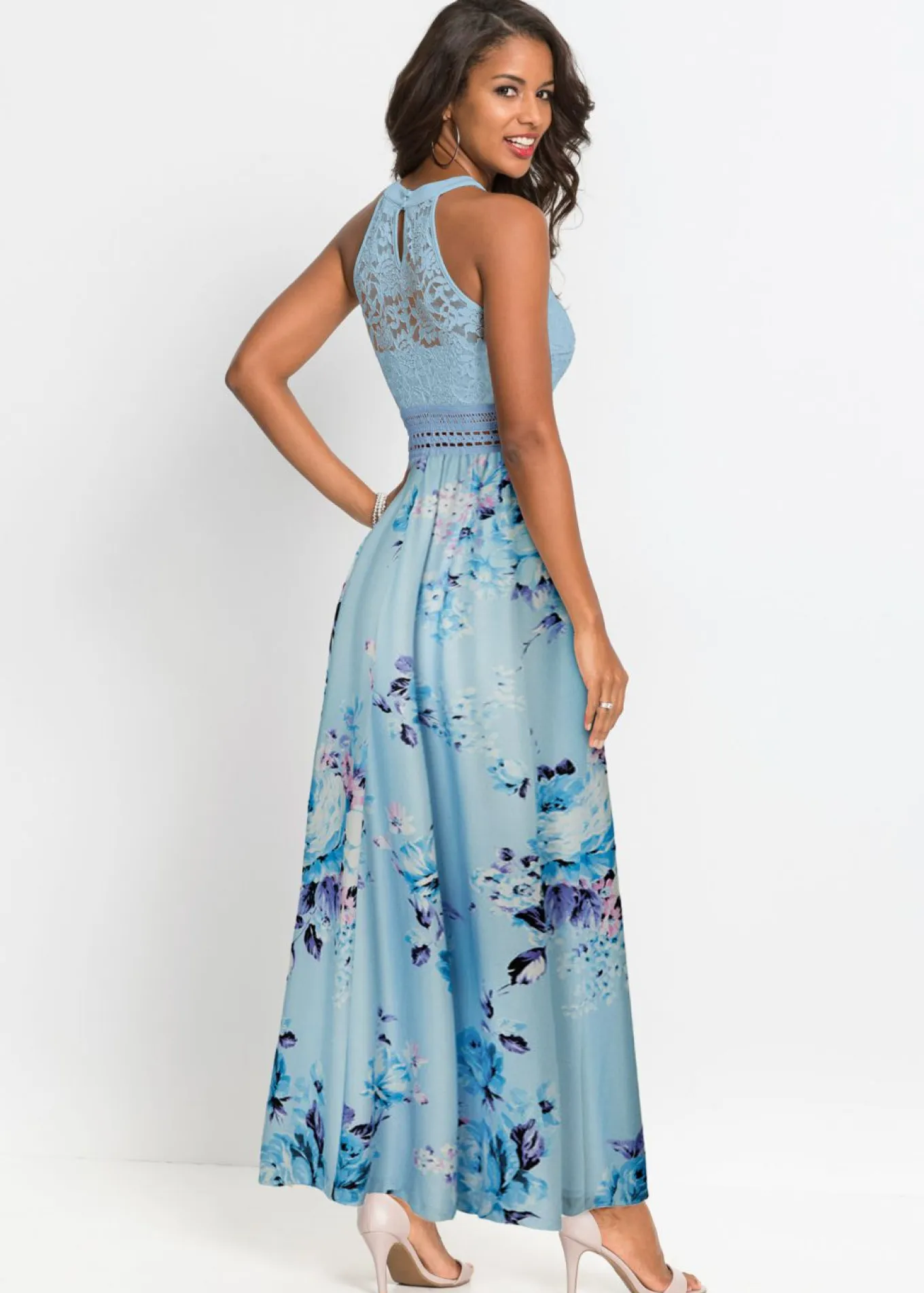 Vestido largo con estampado floral y encaje