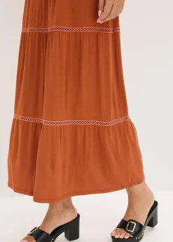Vestido largo con insertos de ganchillo