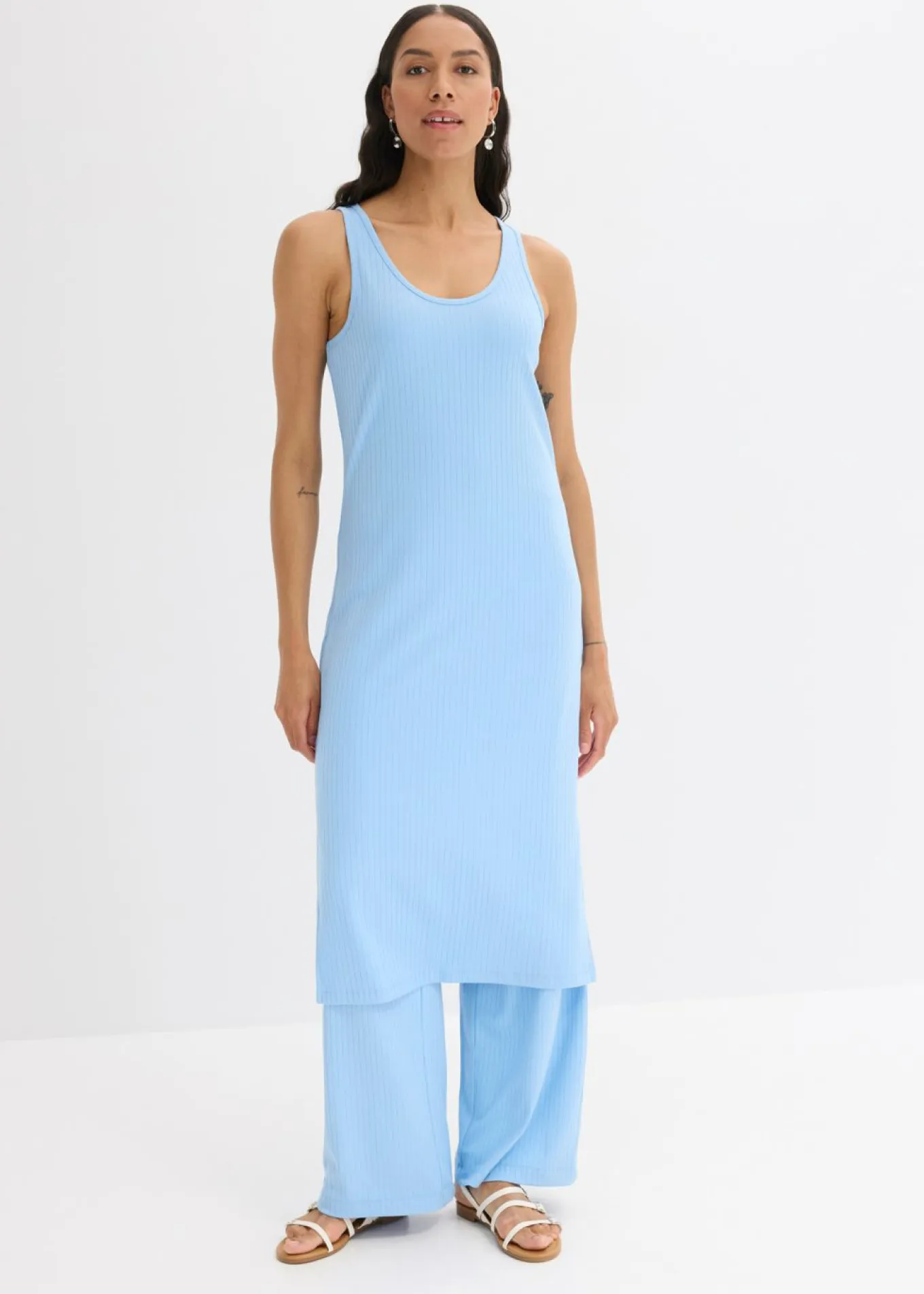 Vestido largo de canalé suave