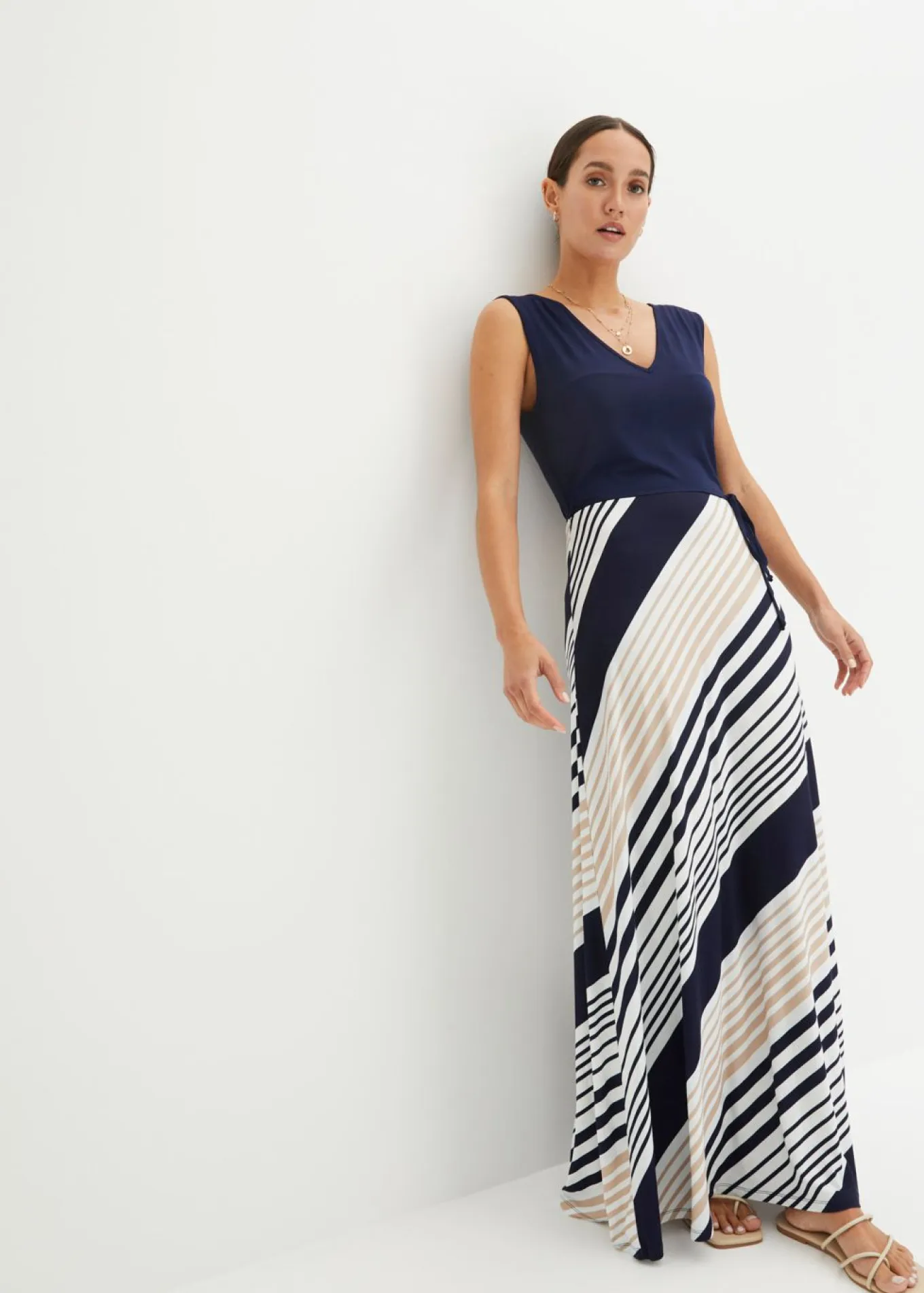 Vestido largo de mezcla de viscosa suave