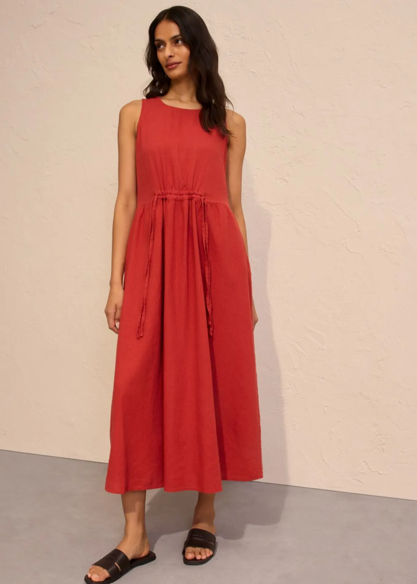 Vestido largo de mezcla ligera de lino y viscosa
