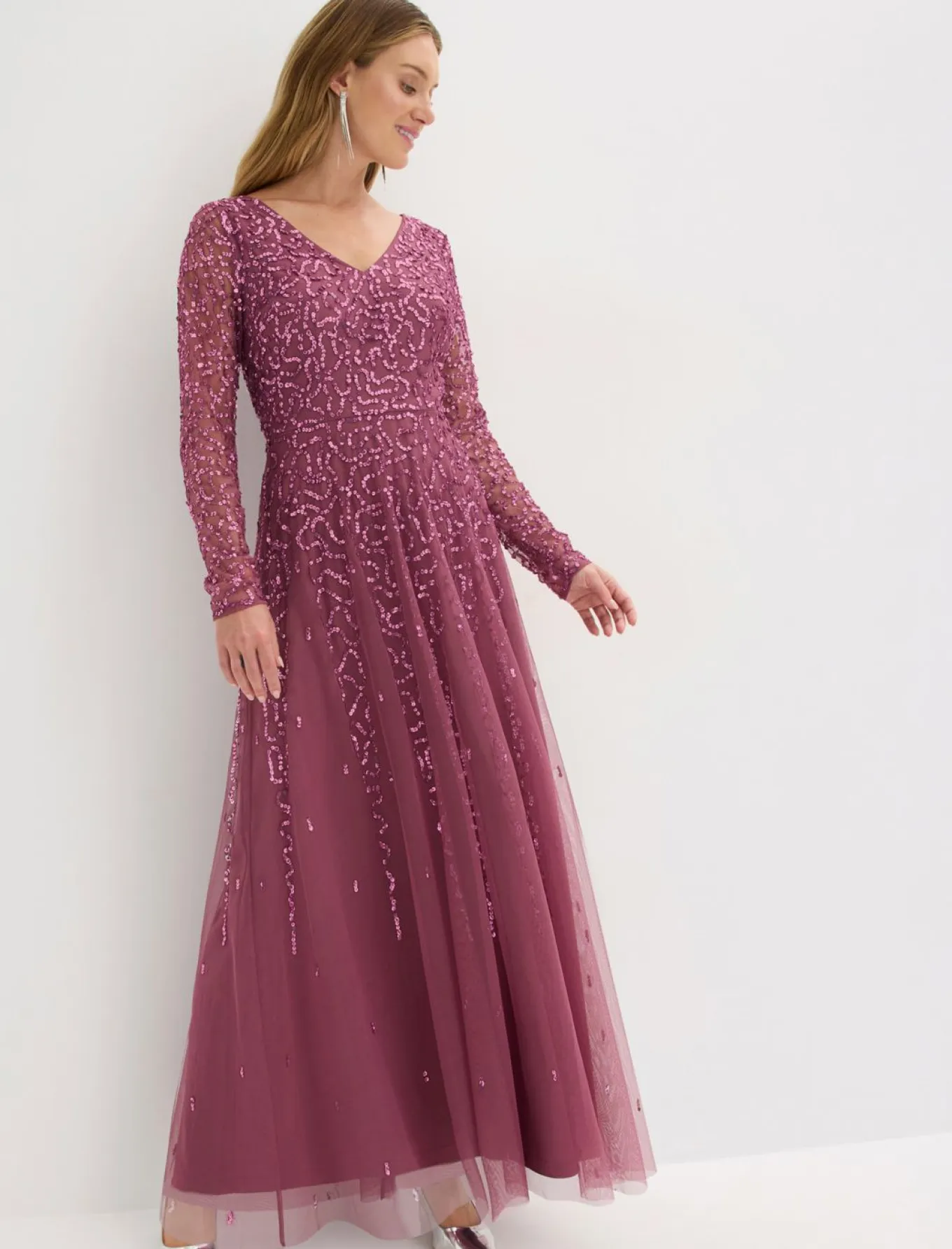 Vestido largo de noche con lentejuelas