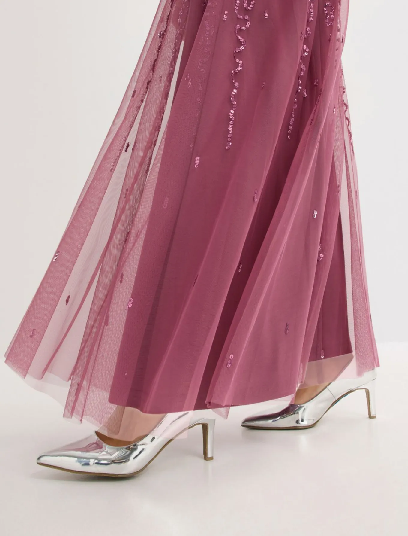 Vestido largo de noche con lentejuelas