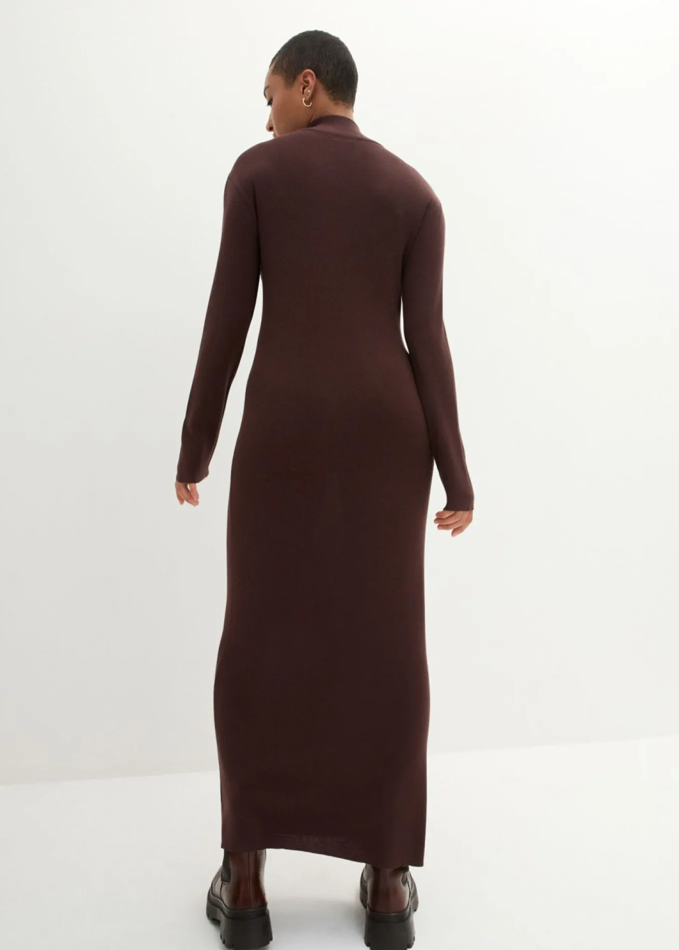 Vestido largo de punto fino de mezcla de viscosa fluida