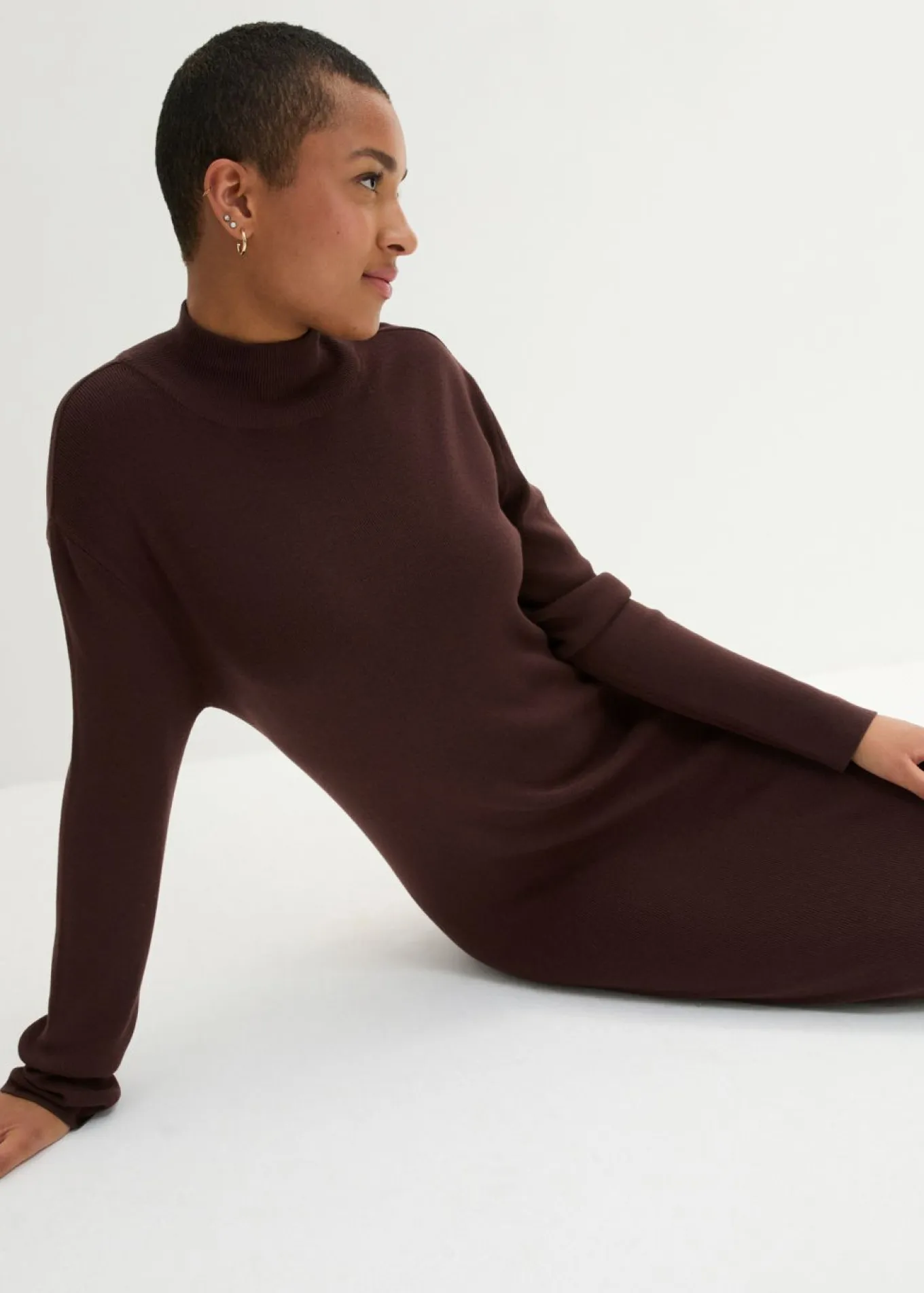 Vestido largo de punto fino de mezcla de viscosa fluida