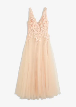 Vestido largo de tul delicado con aplicación de flores