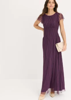 Vestido largo de tul delicado con bordado de perlas