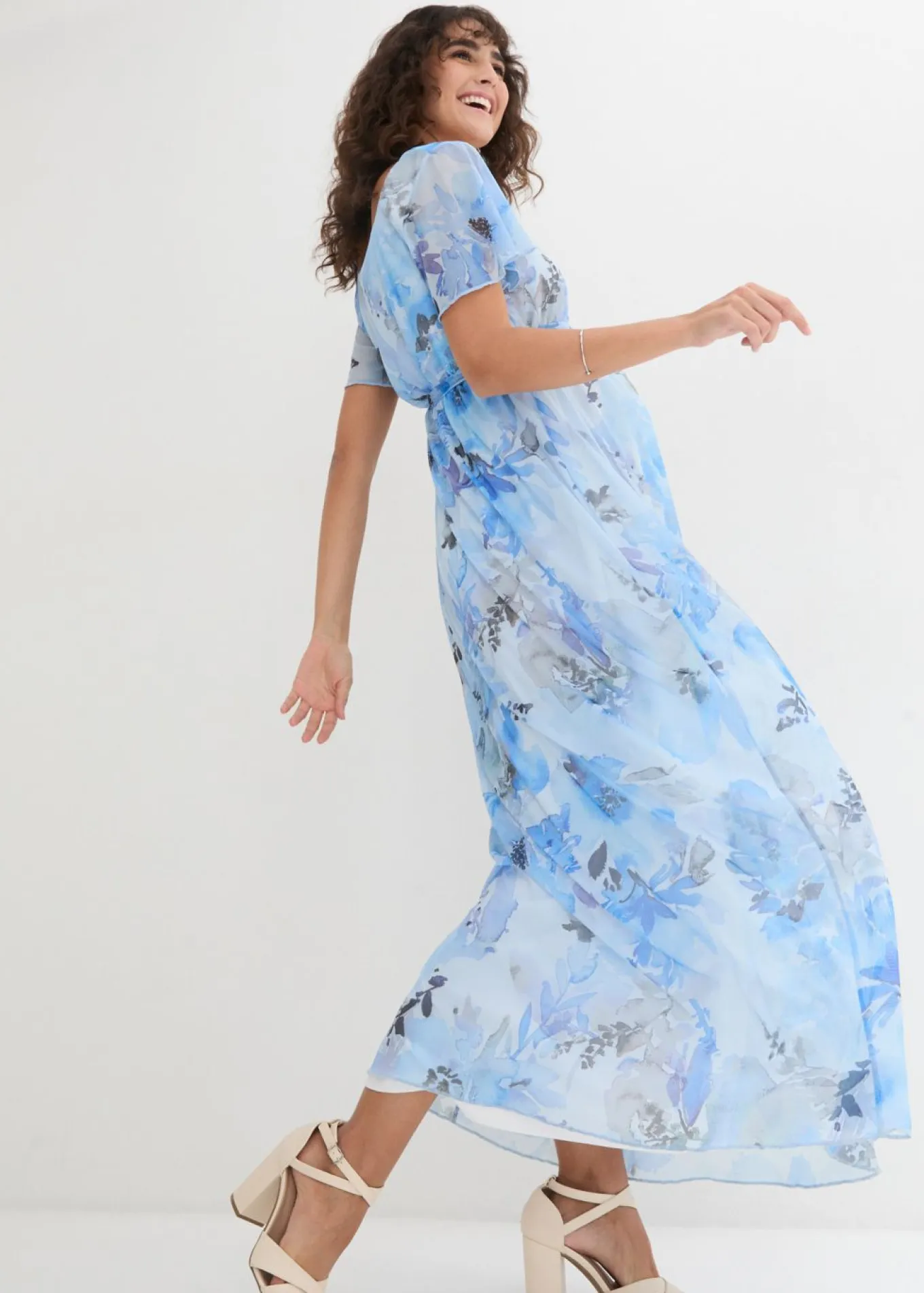 Vestido largo premamá de malla delicada