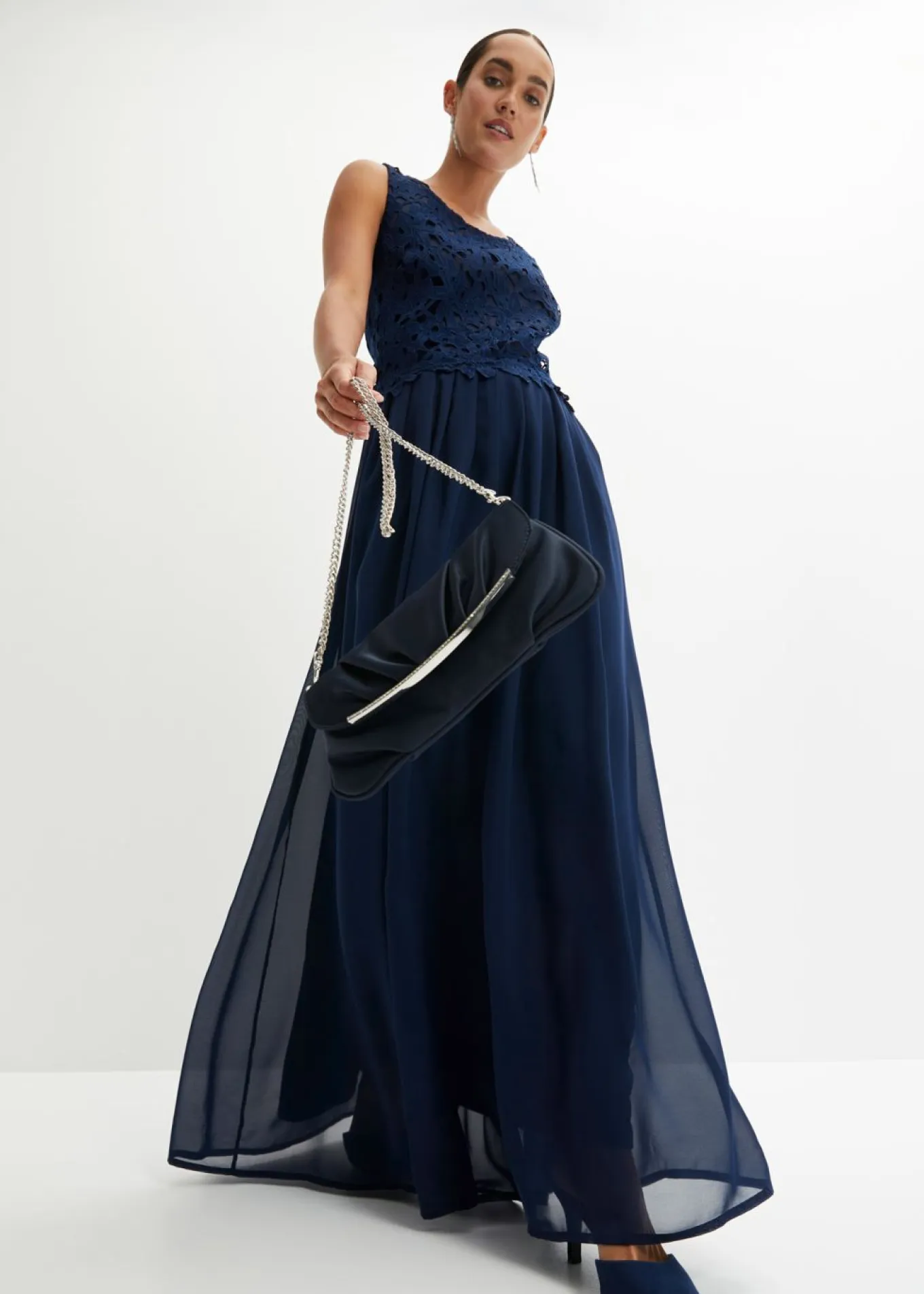 Vestido maxi con encaje