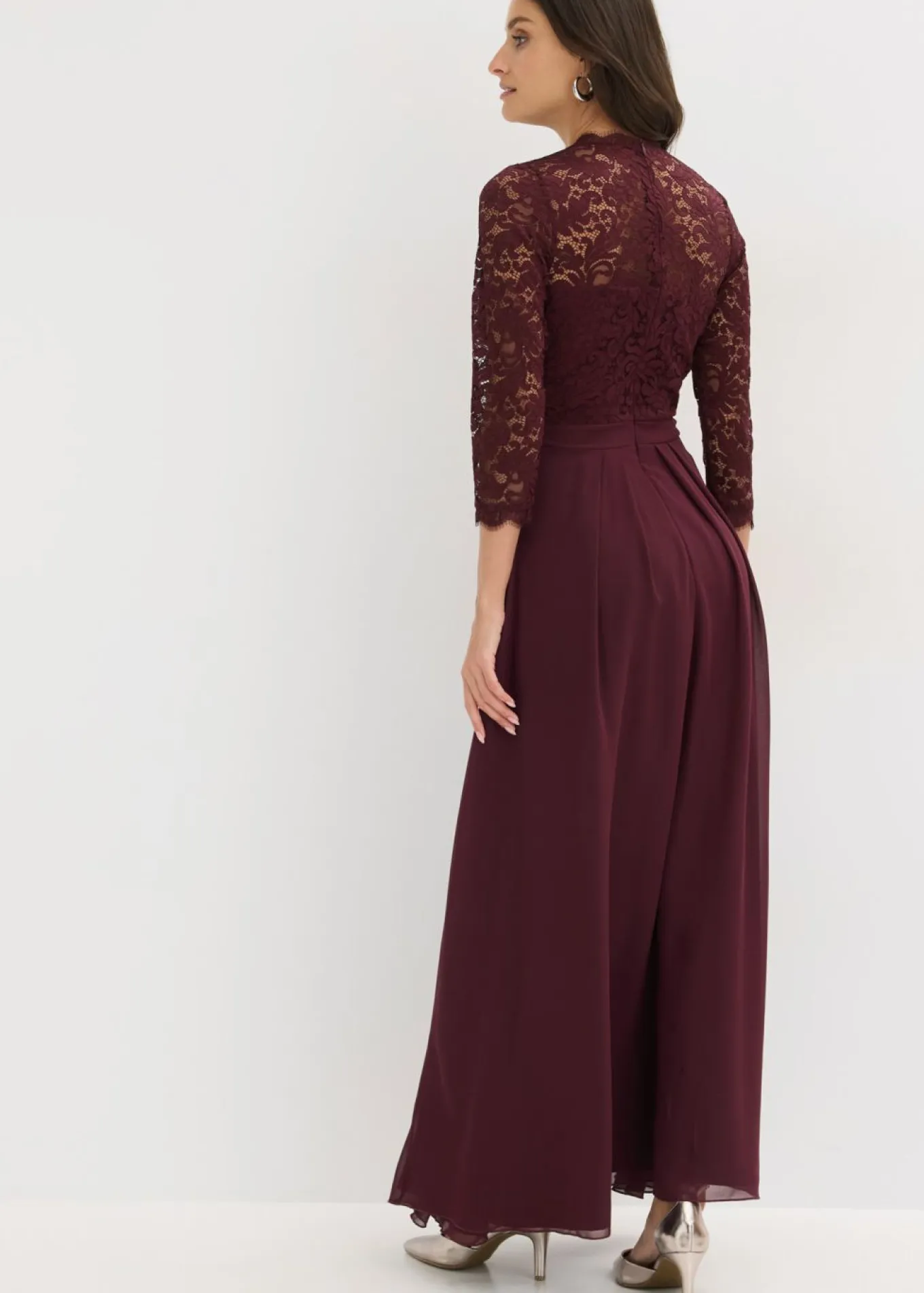 Vestido maxi con encaje