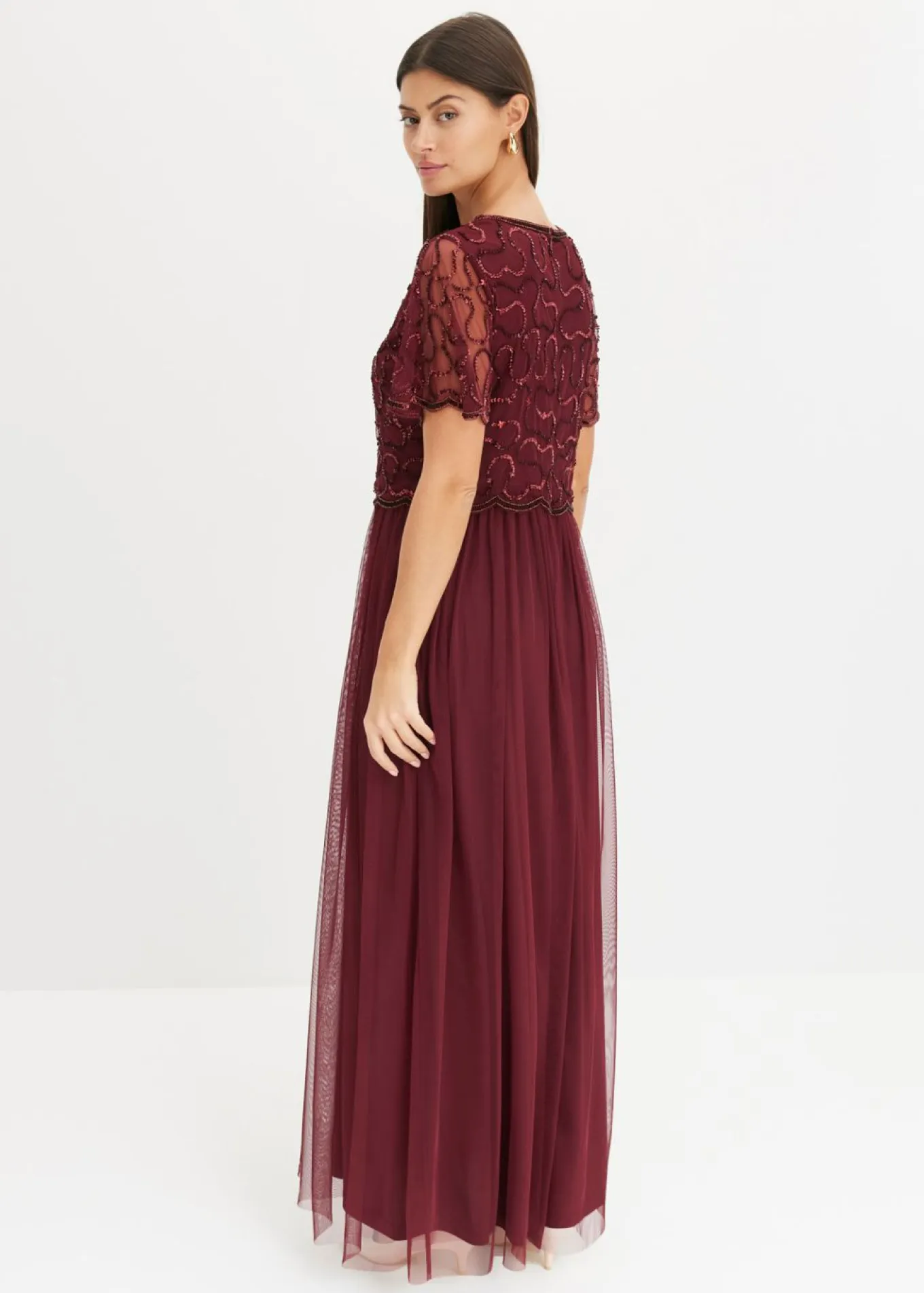 Vestido maxi de tul fino con bordado de lentejuelas