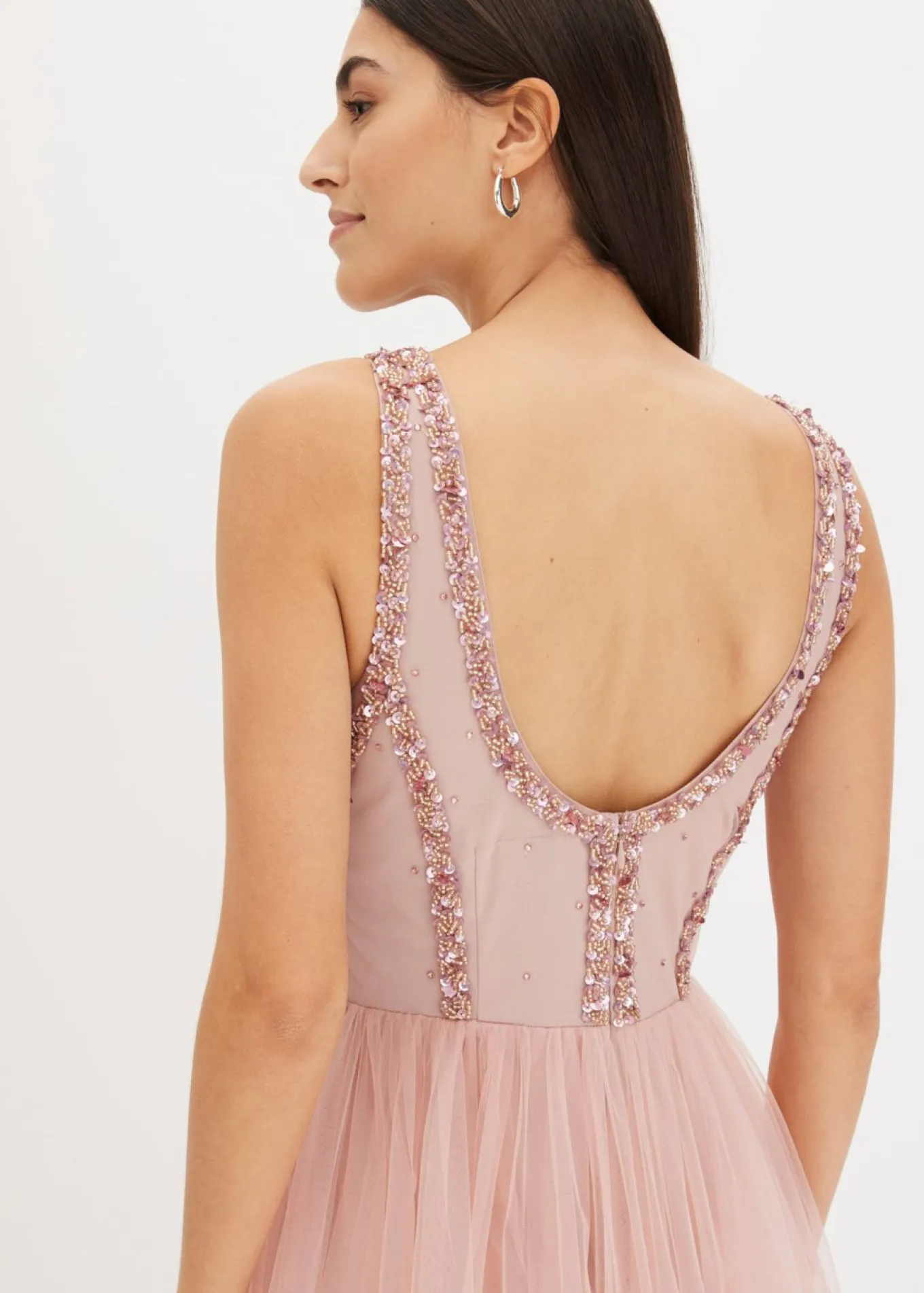 Vestido maxi de tul fino con bordado de lentejuelas