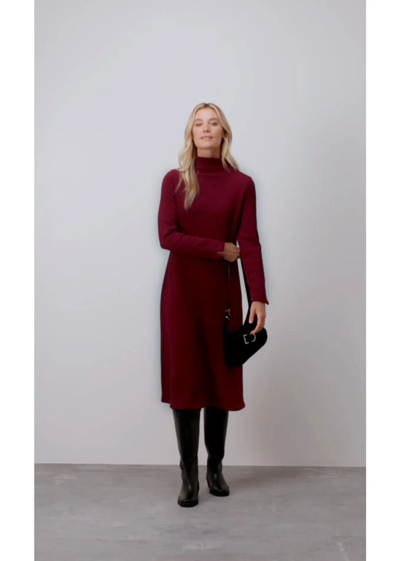 Vestido midi acampanado