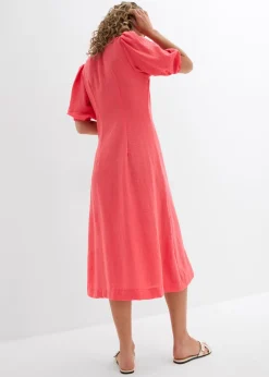Vestido midi acampanado con mangas abullonadas