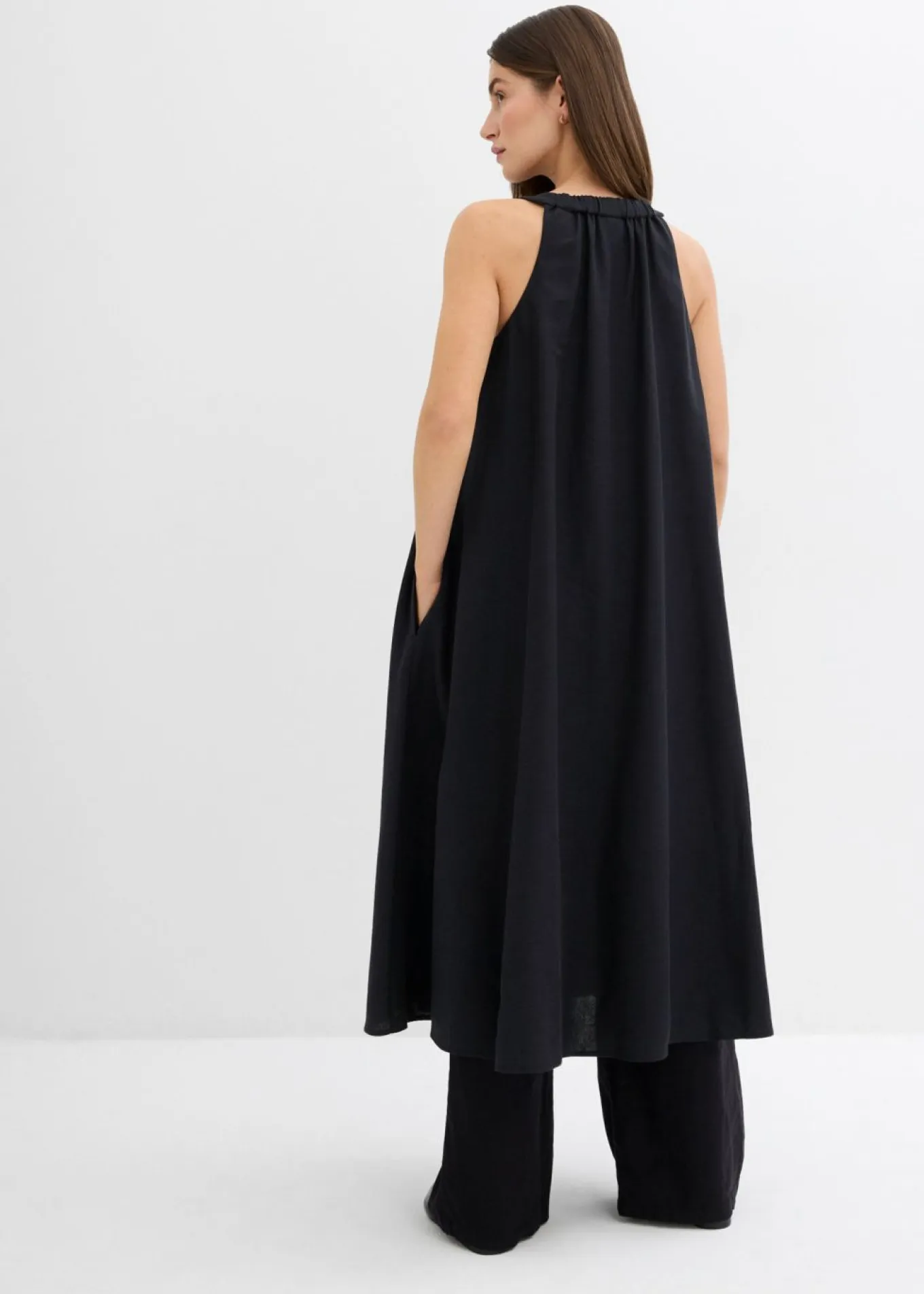 Vestido midi acampanado de mezcla de viscosa