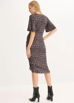 Vestido midi ajustado