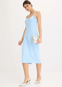 Vestido midi con ajuste favorecedor